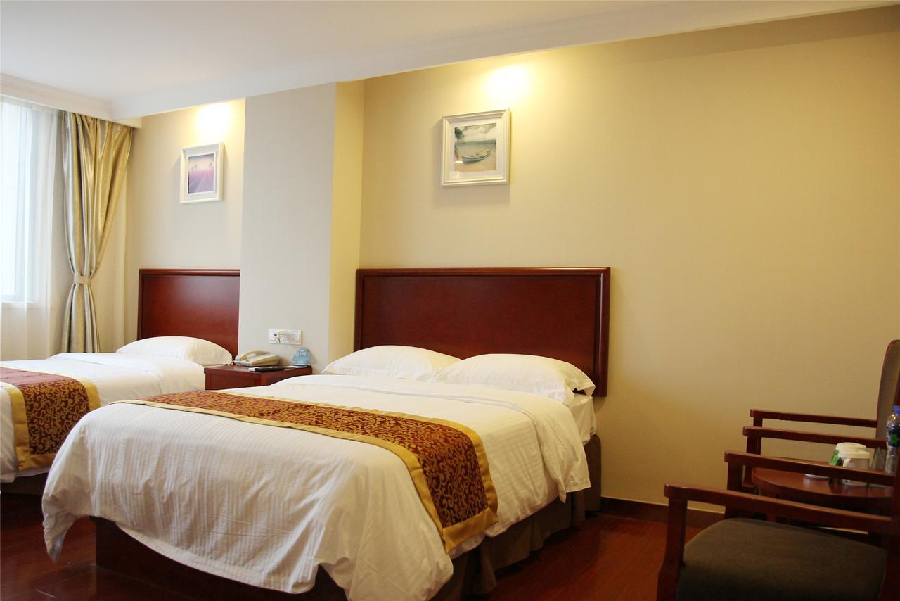 Greentree Inn Zhengzhou Xinzheng City Longhu Town Xiangyun Road Express Hotel Exterior photo